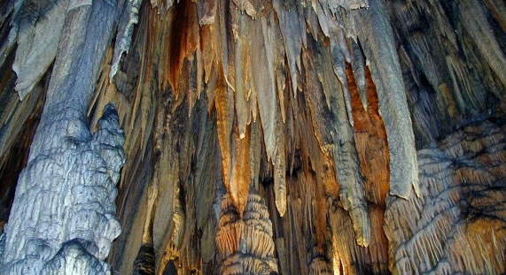 Cueva de Valporquero